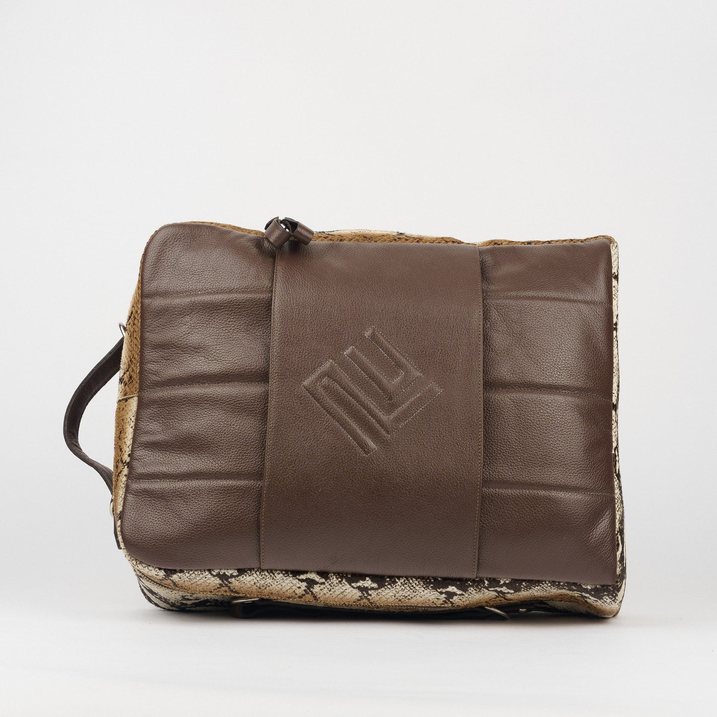 Mochila marron – animal print tipo piton