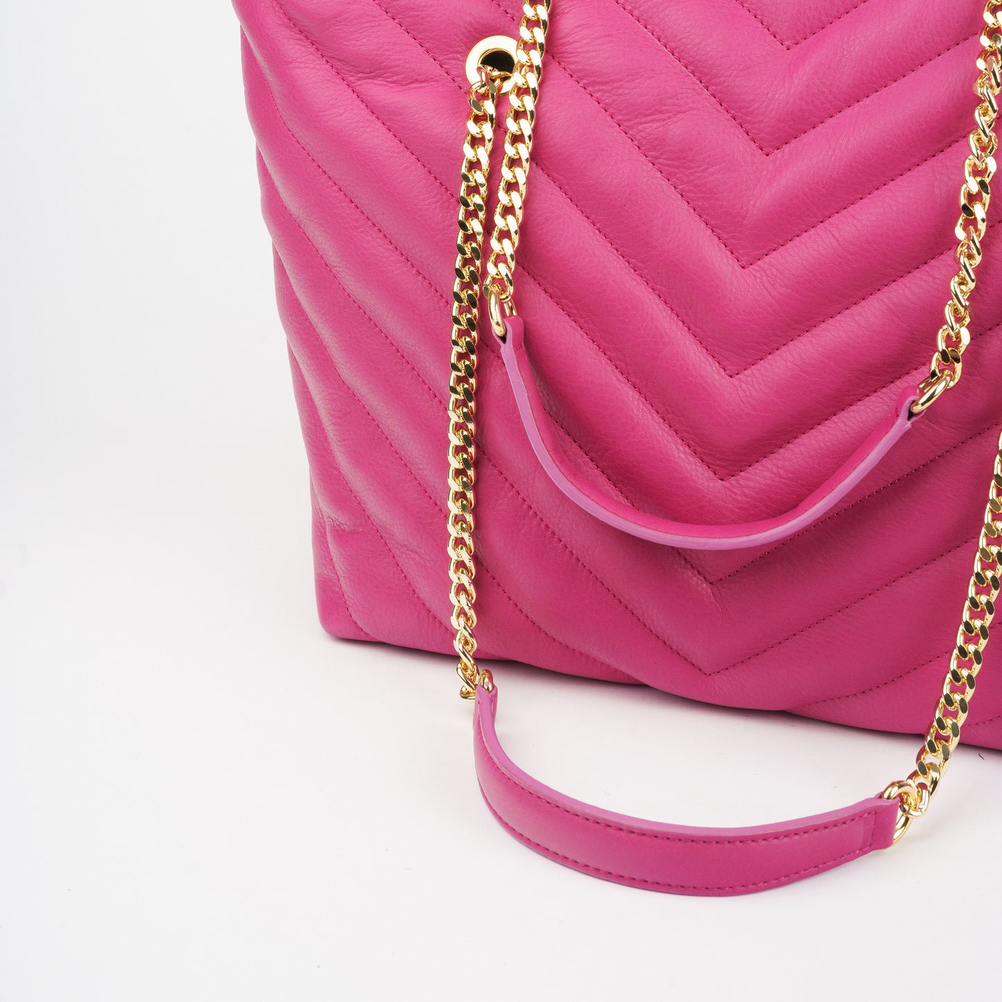 Mala em pele cor pink
