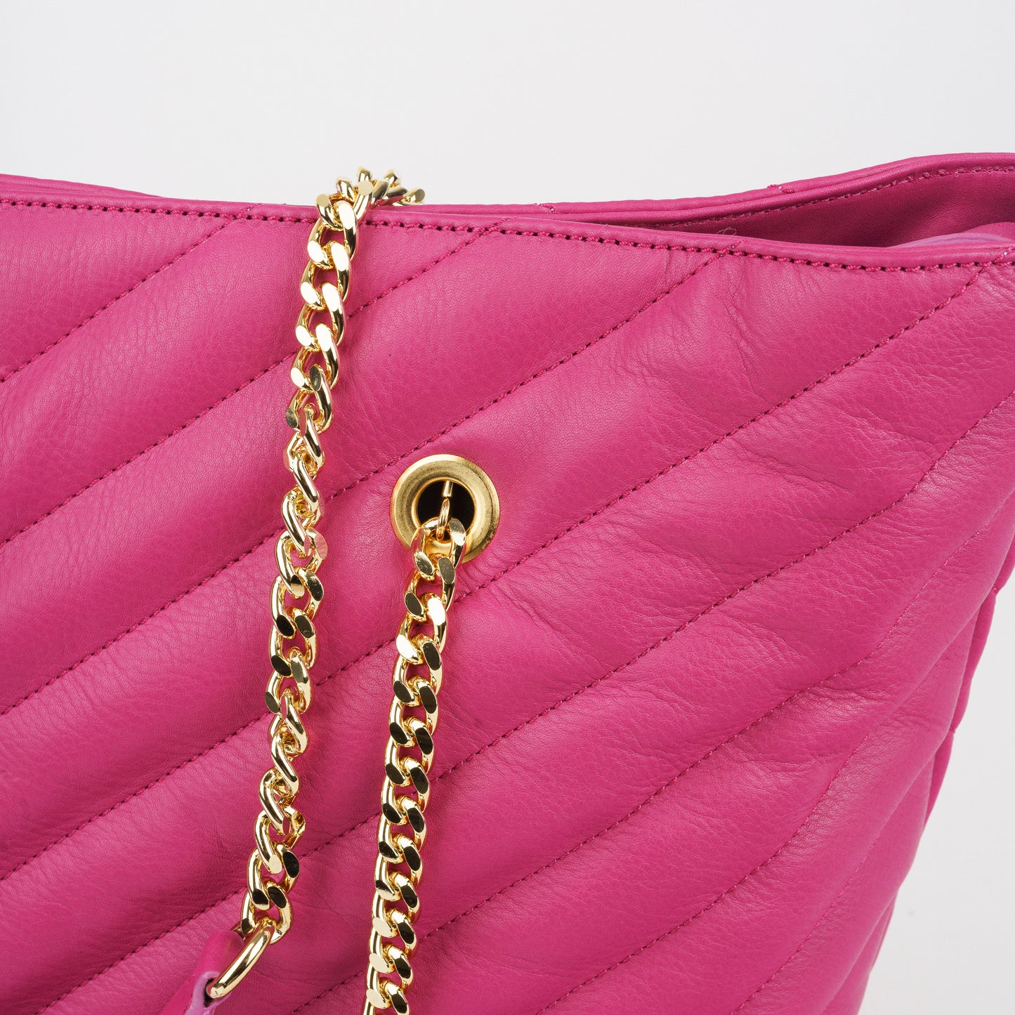 Mala em pele cor pink