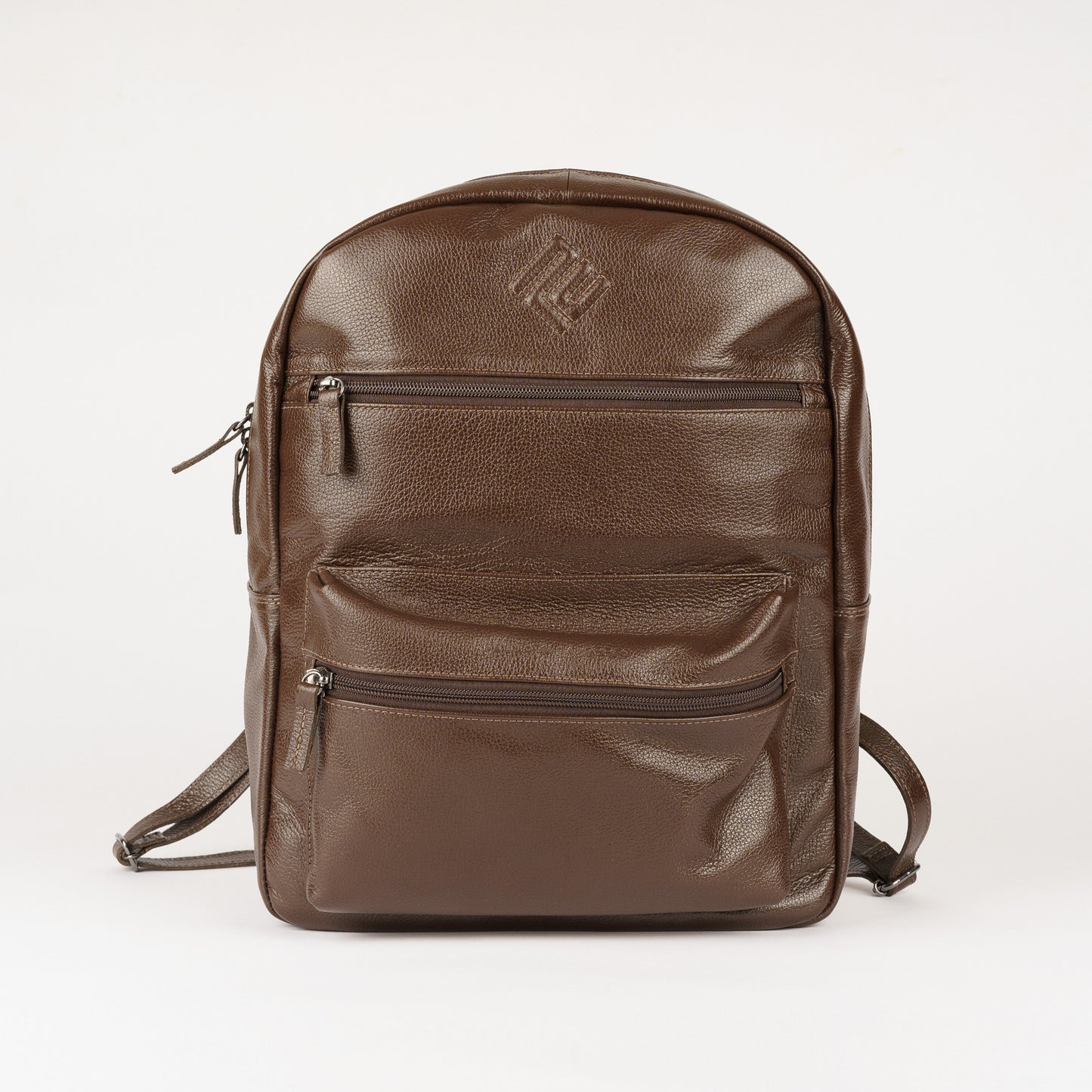 Mochila em pele marron