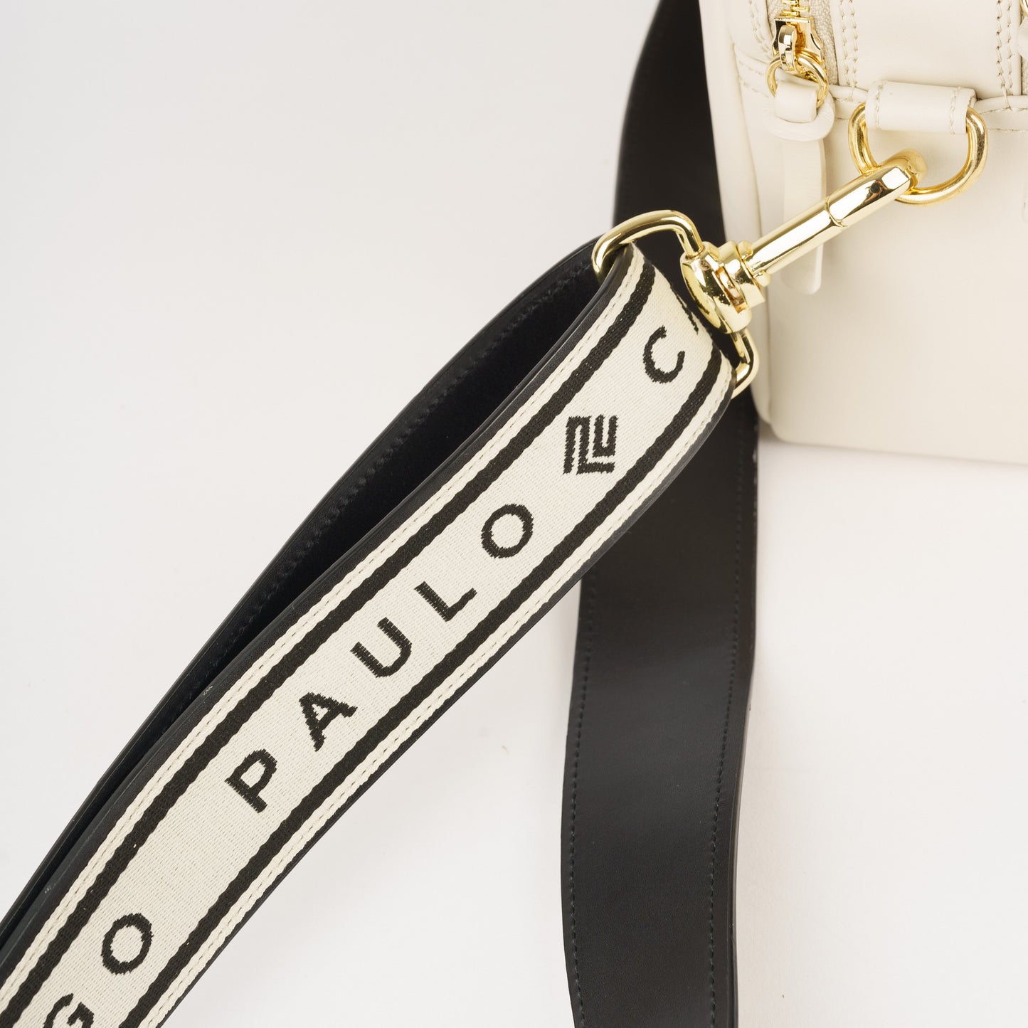 Mala em pele off white