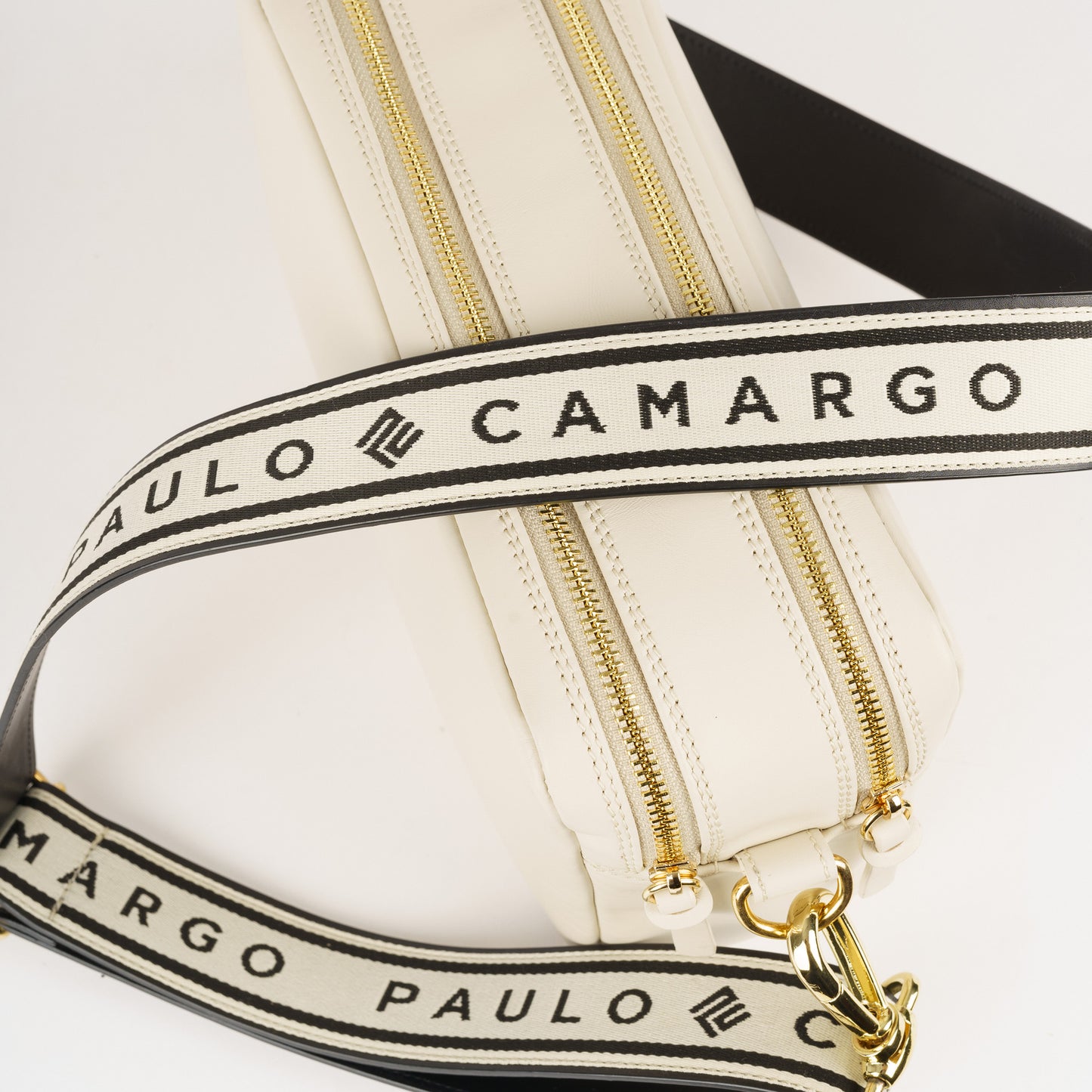 Mala em pele off white