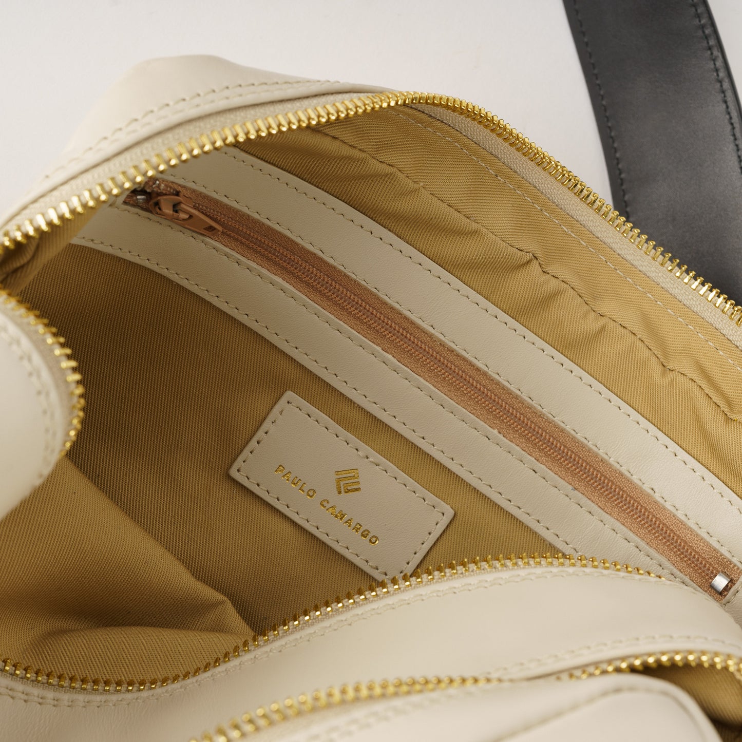 Mala em pele off white