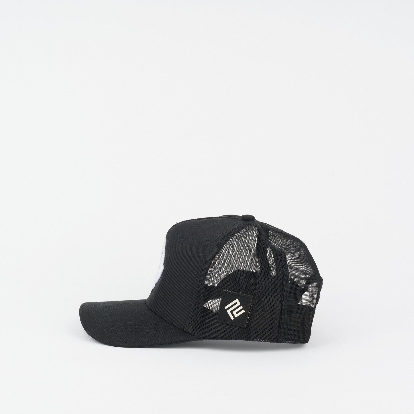 Boné Preto